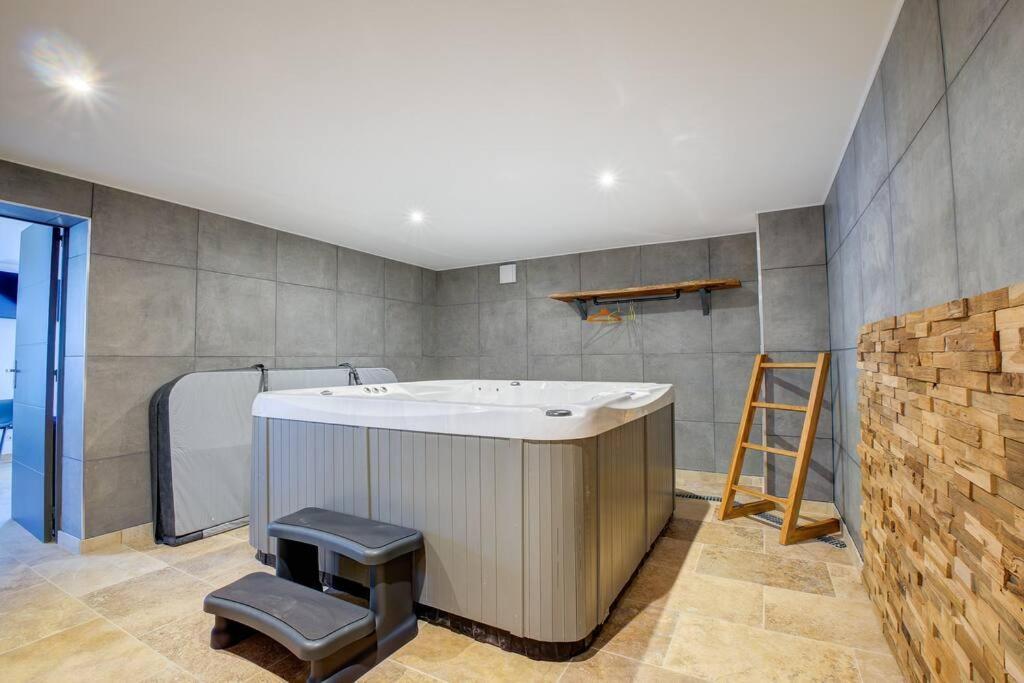 Combe Jolie Clim, Piscine & Jacuzzi Villa Saint-Vincent-de-Cosse Exterior foto
